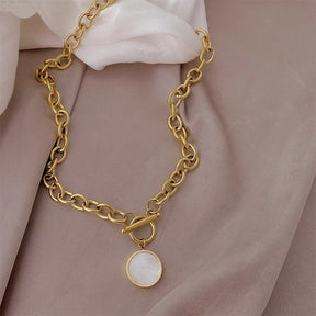 Colar Dourado Circulo Branco