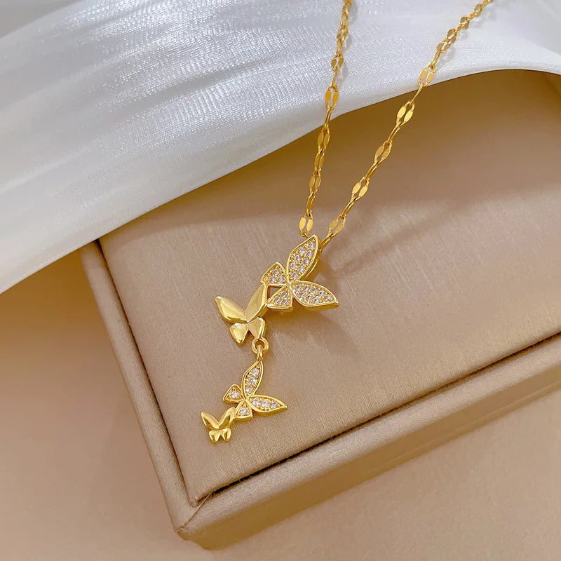 Colar Borboleta com Zircônia 18K